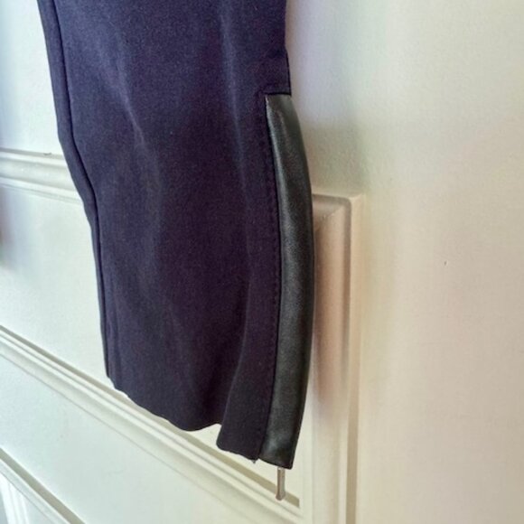 Thick material navy blue skinny pants - Picture 2 of 5